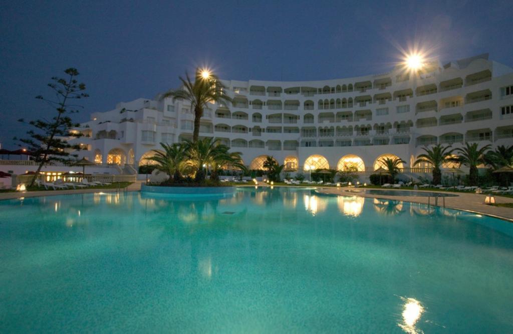 Hotel Delphin Habib à Monastir Extérieur photo